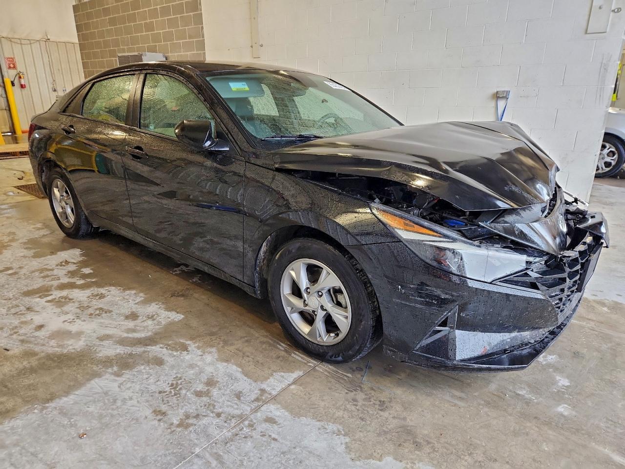 2021 Hyundai Elantra Se - Image 4