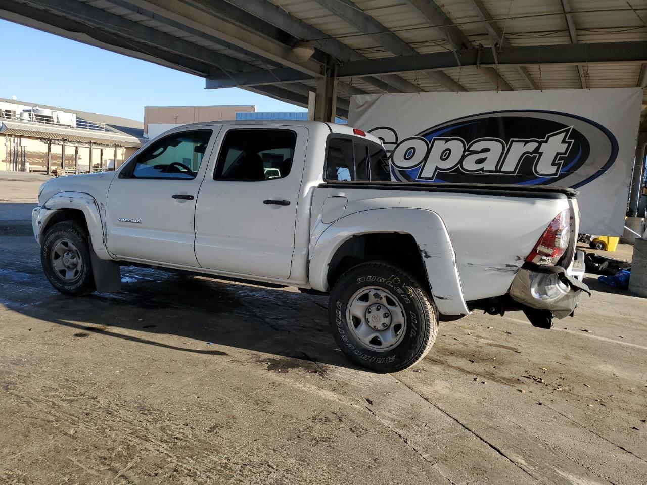 2011 Toyota Tacoma Double Cab - Фото 2