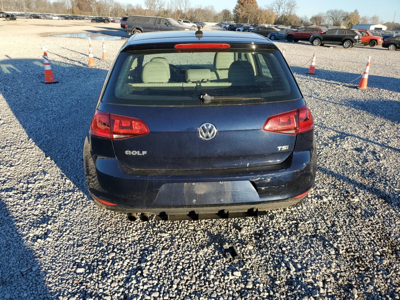 2016 Volkswagen Golf S/Se - Image 6