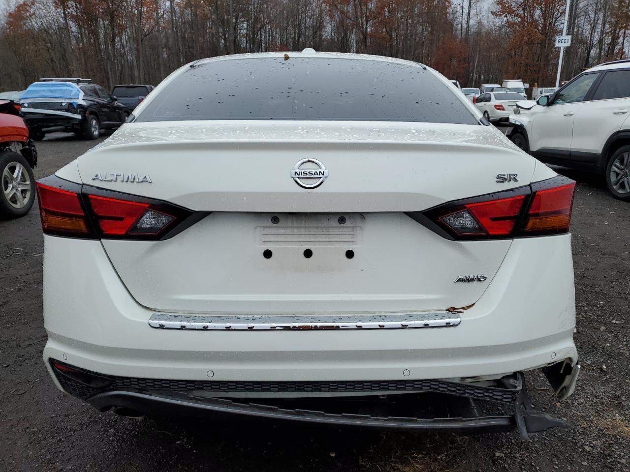 2021 Nissan Altima Sr - Фото 6