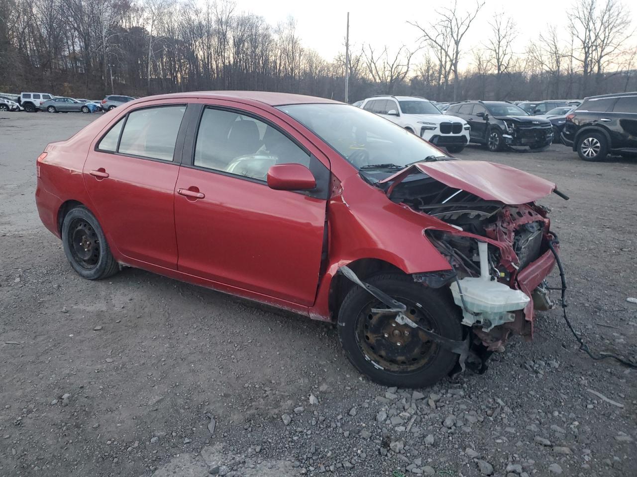 2010 Toyota Yaris - Фото 4