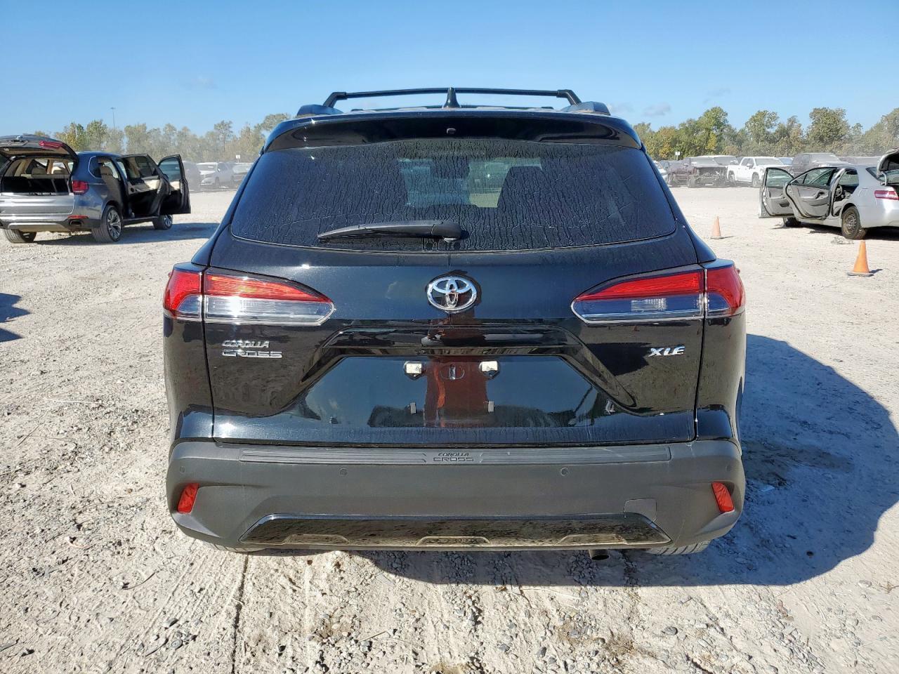 2024 Toyota Corolla Cross Xle - Фото 6