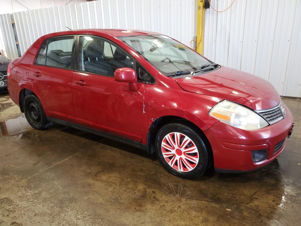 2009 Nissan Versa S - Фото 4