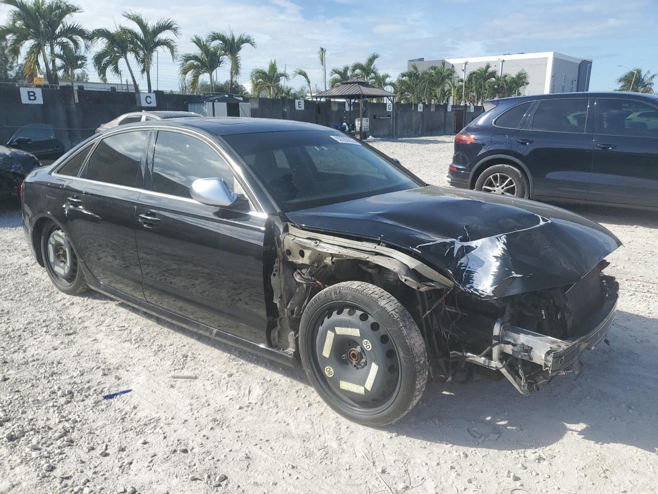 2014 Audi S6 - Image 4