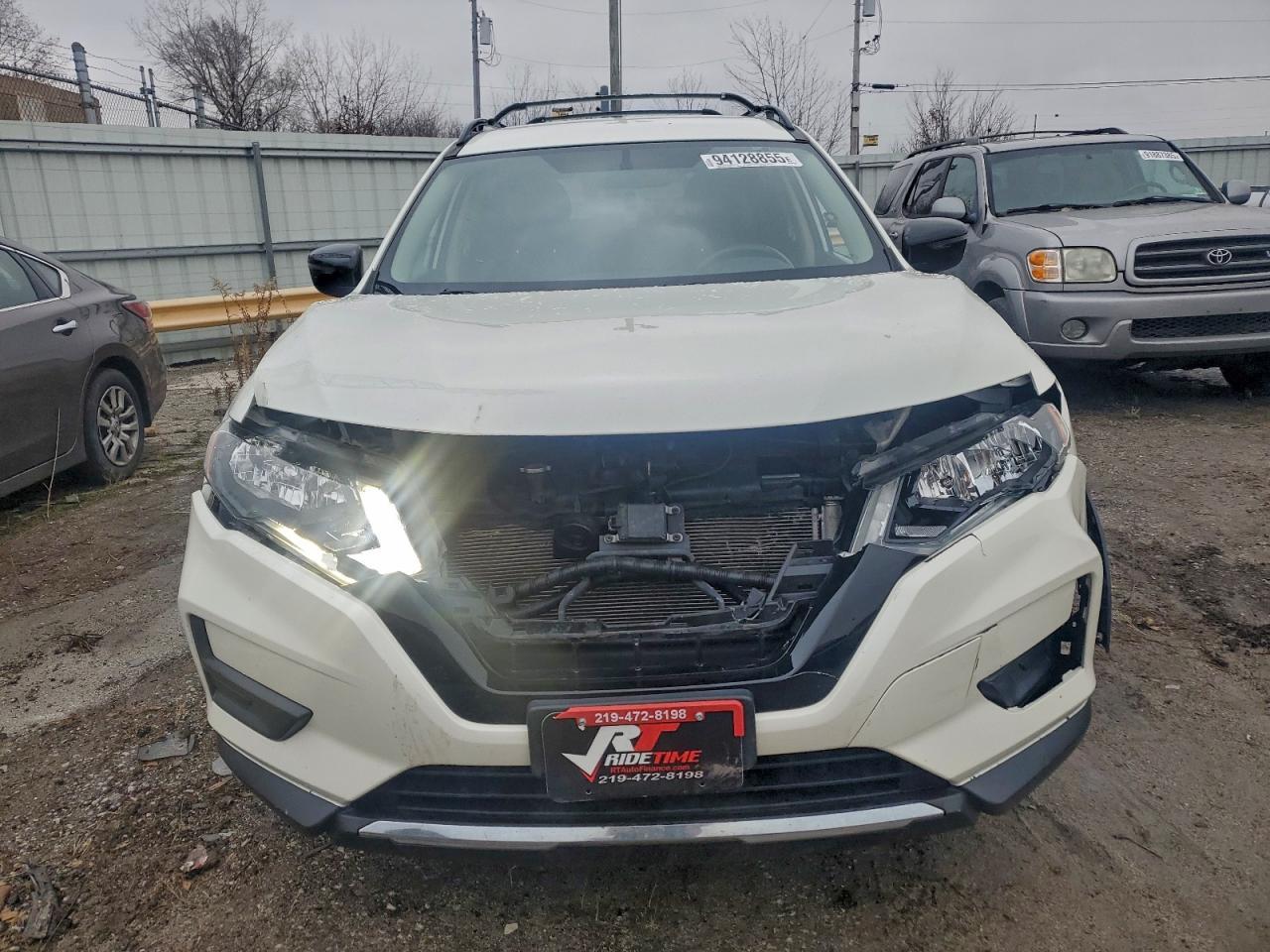 2017 Nissan Rogue Sv - Image 5