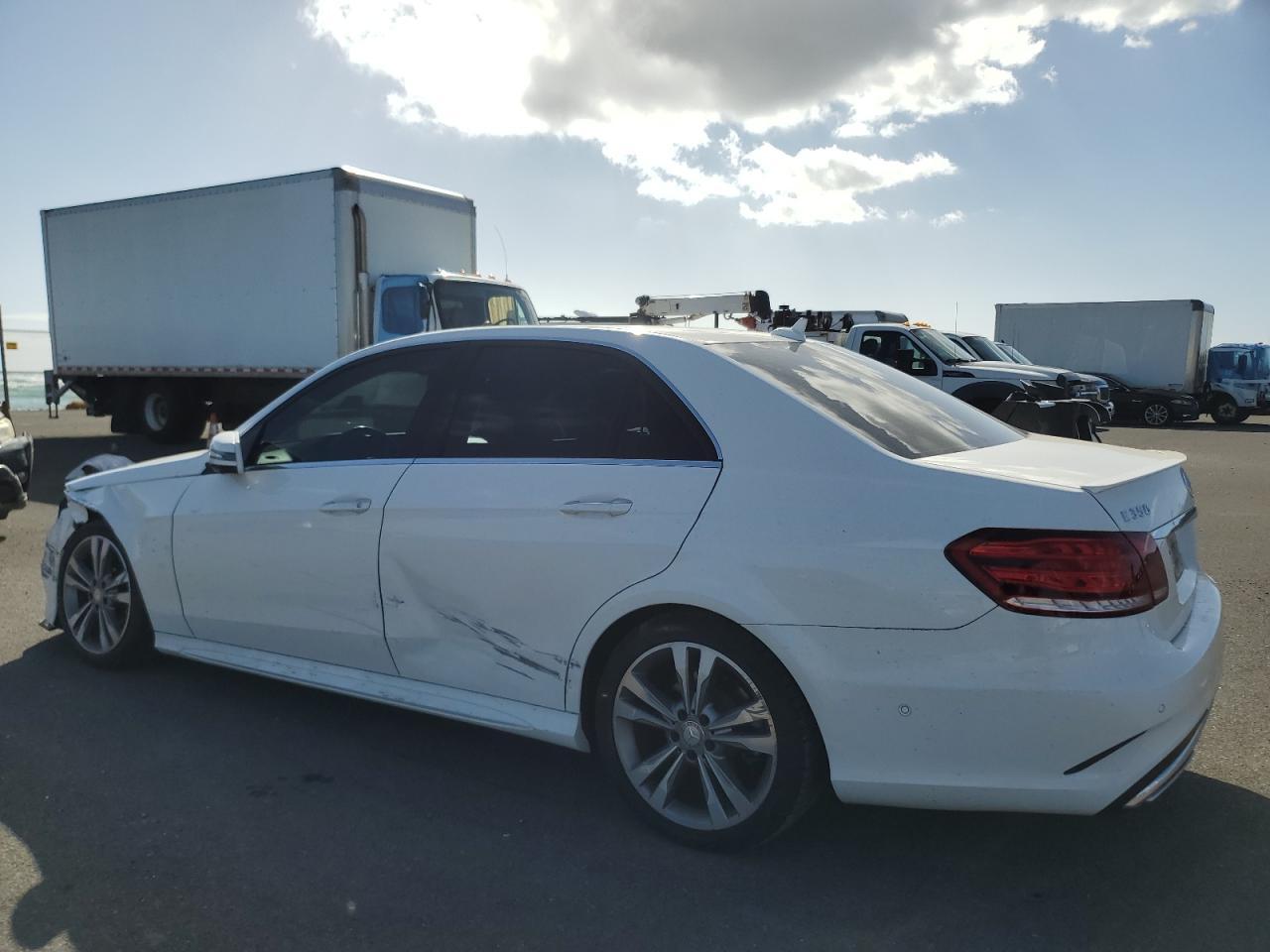 2014 Mercedes-Benz E 350 - Фото 2