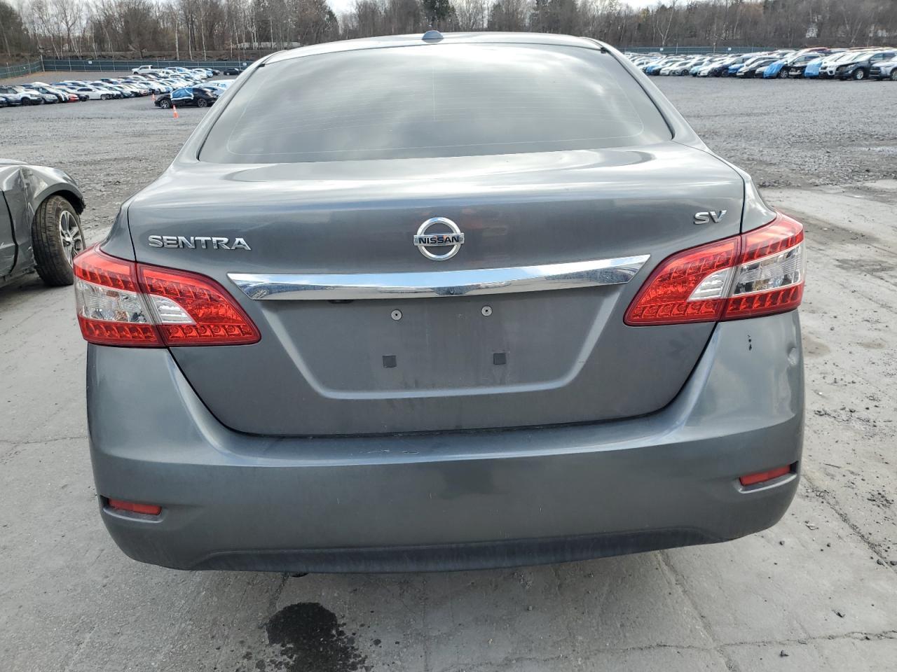 2015 Nissan Sentra S - Image 6