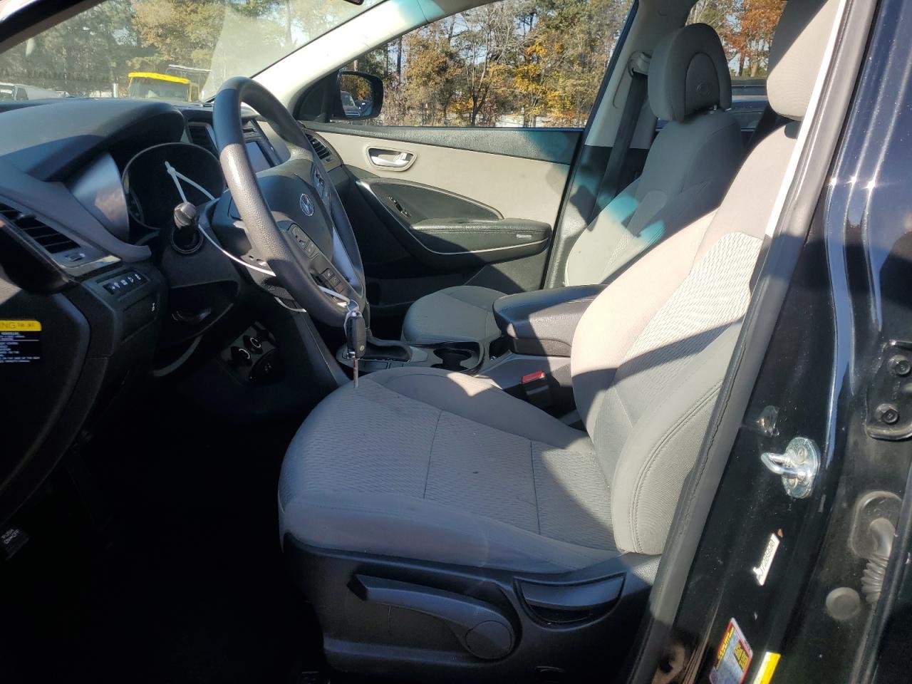 2017 Hyundai Santa Fe Sport - Image 7