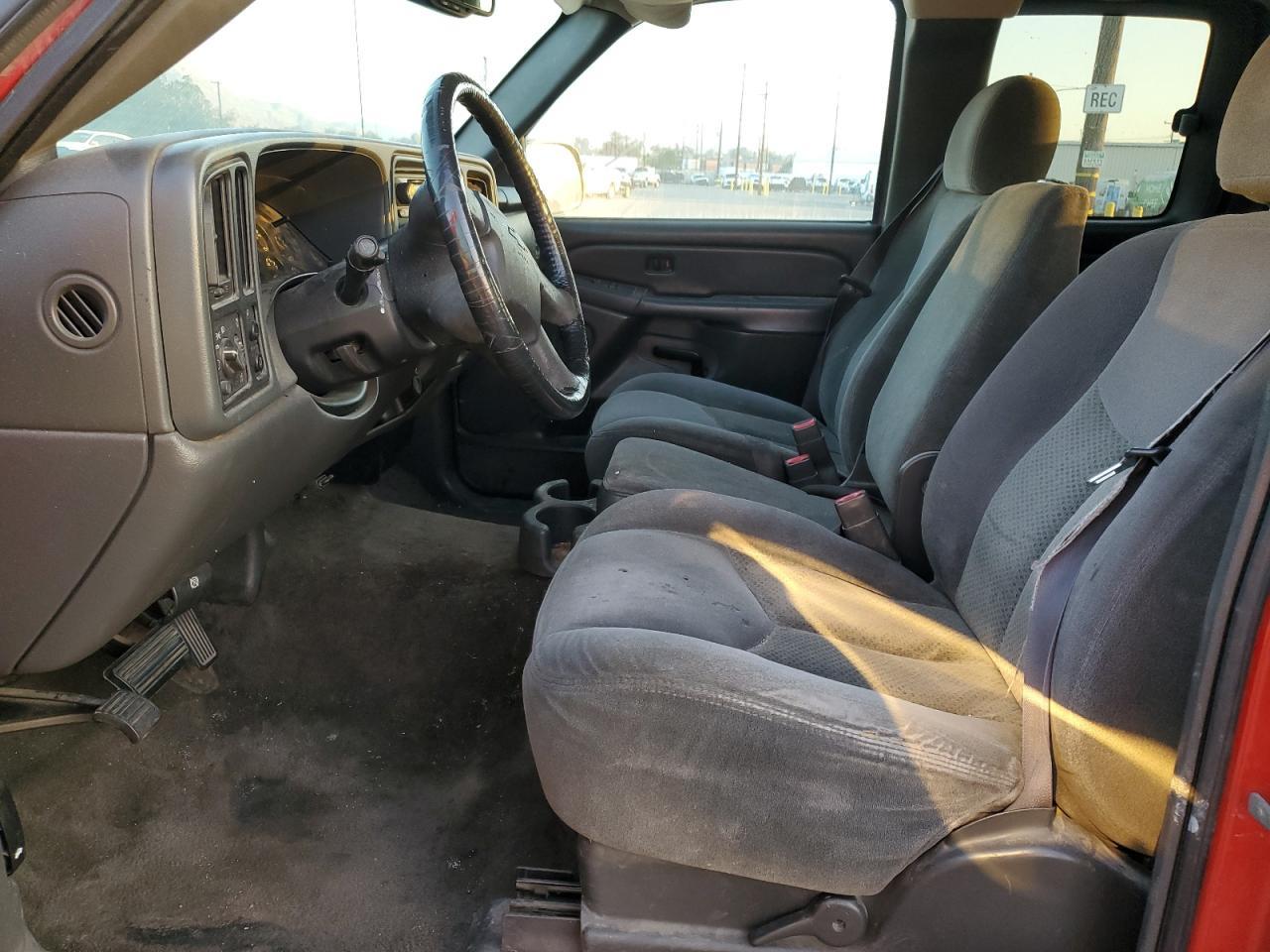2005 Chevrolet Silverado C1500 - Image 7