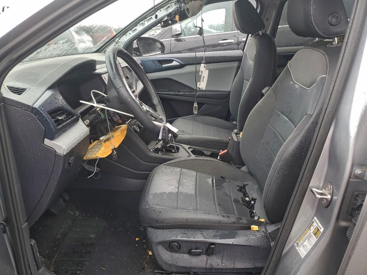 2024 Volkswagen Taos Se - Image 7