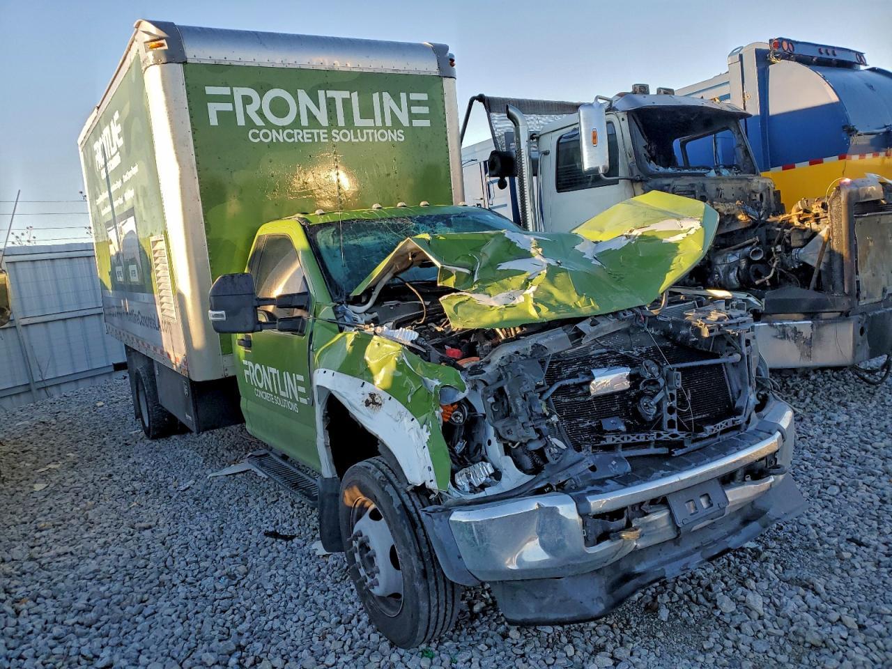 2020 Ford F550 Super Duty Box Truck - Фото 4