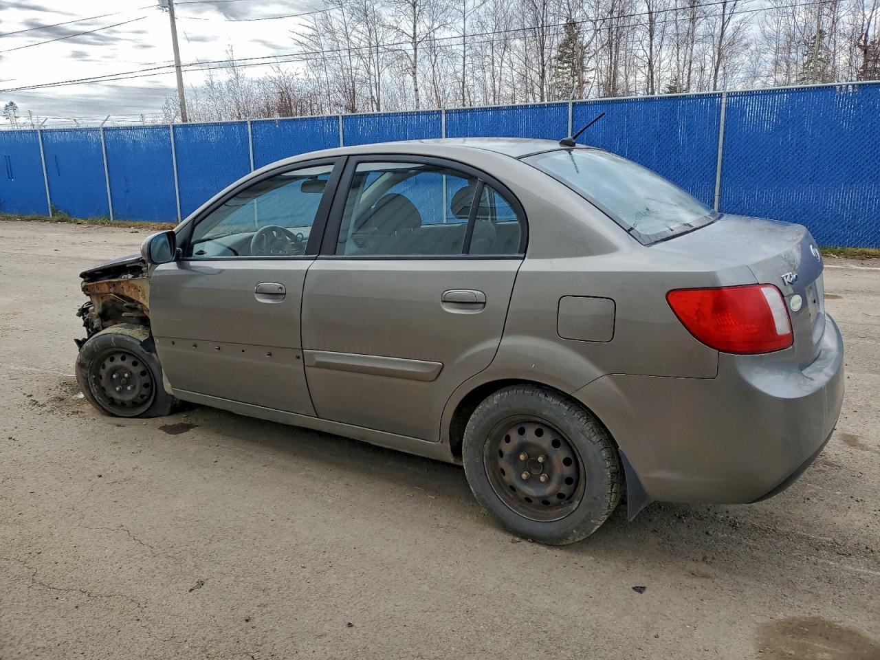 2010 Kia Rio - Фото 2