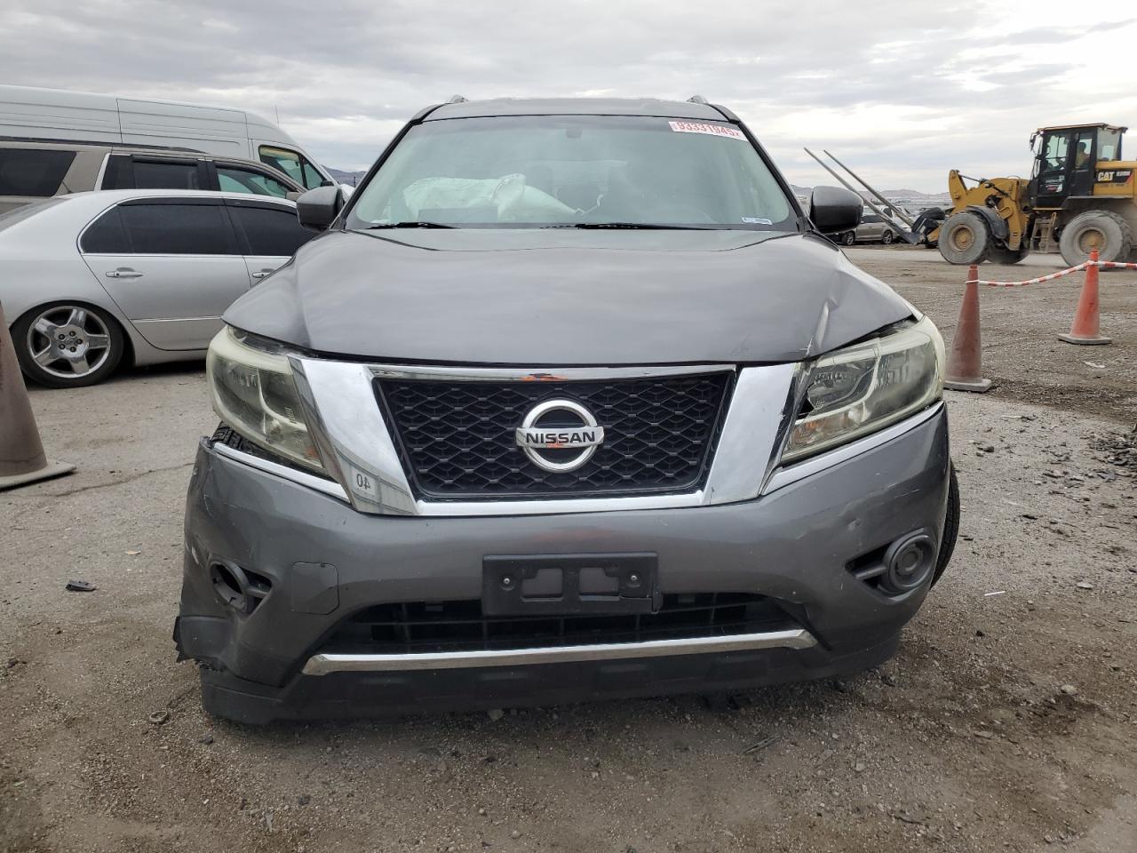 2016 Nissan Pathfinder S - Фото 5