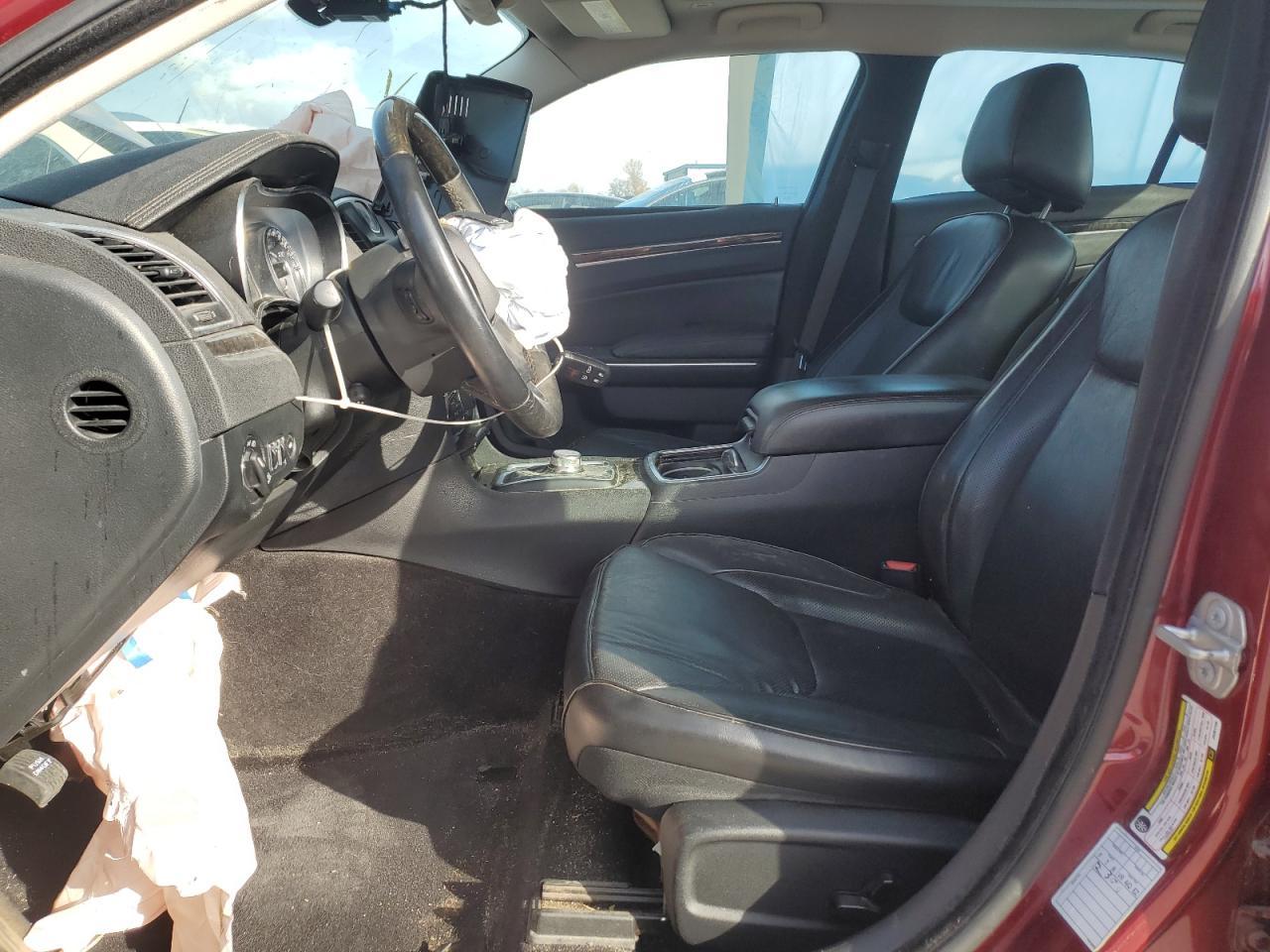 2018 Chrysler 300 Limited - Image 7