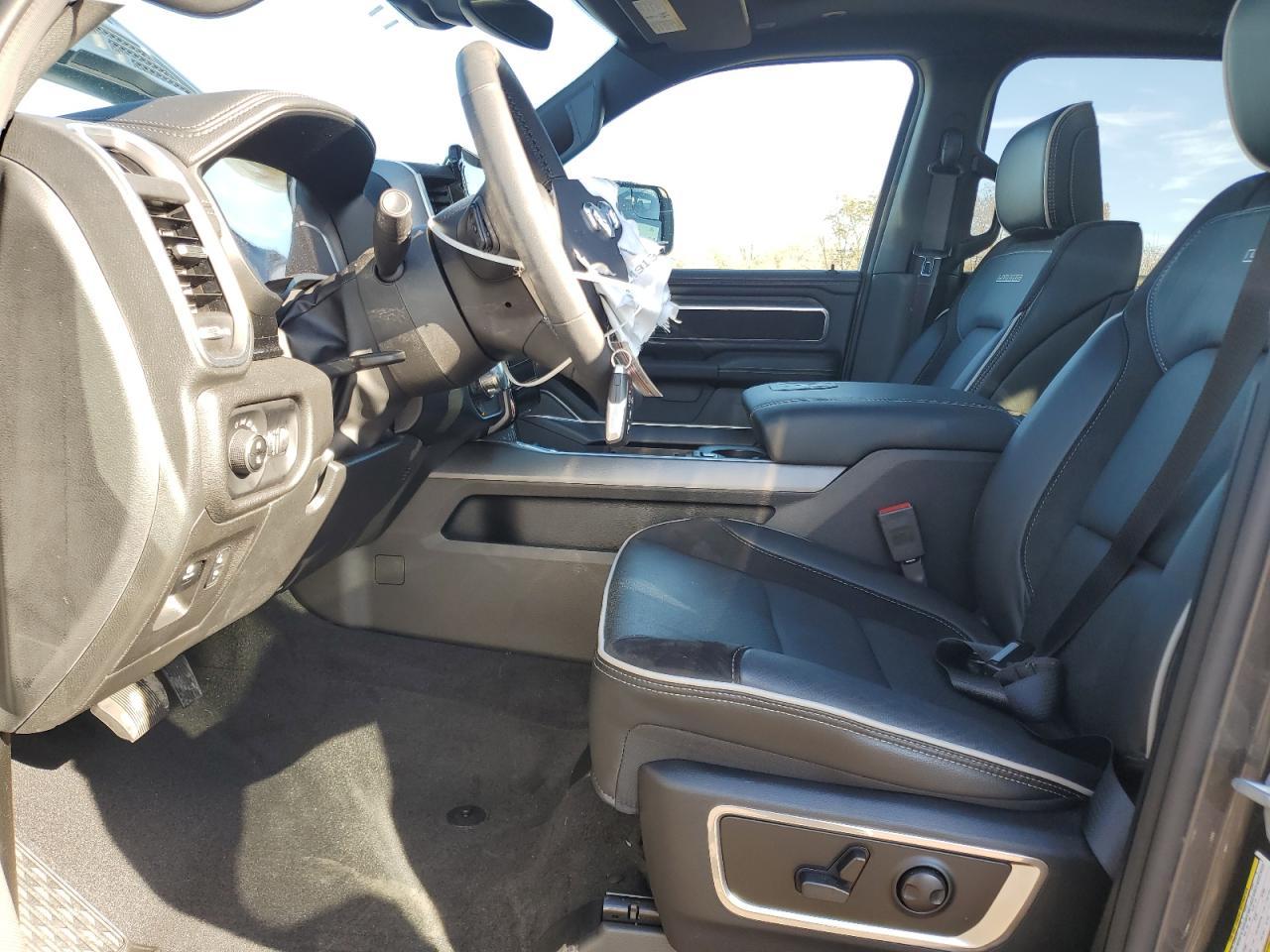 2025 Ram 1500 Laramie - Image 7