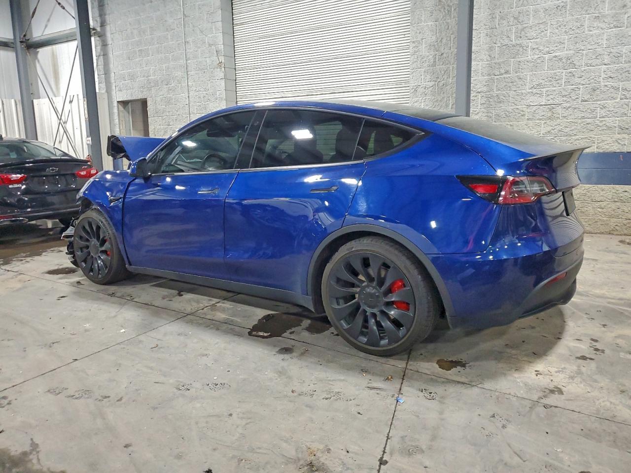 2020 Tesla Model Y - Image 2