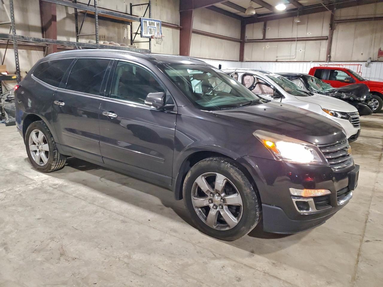 2016 Chevrolet Traverse Lt - Image 4