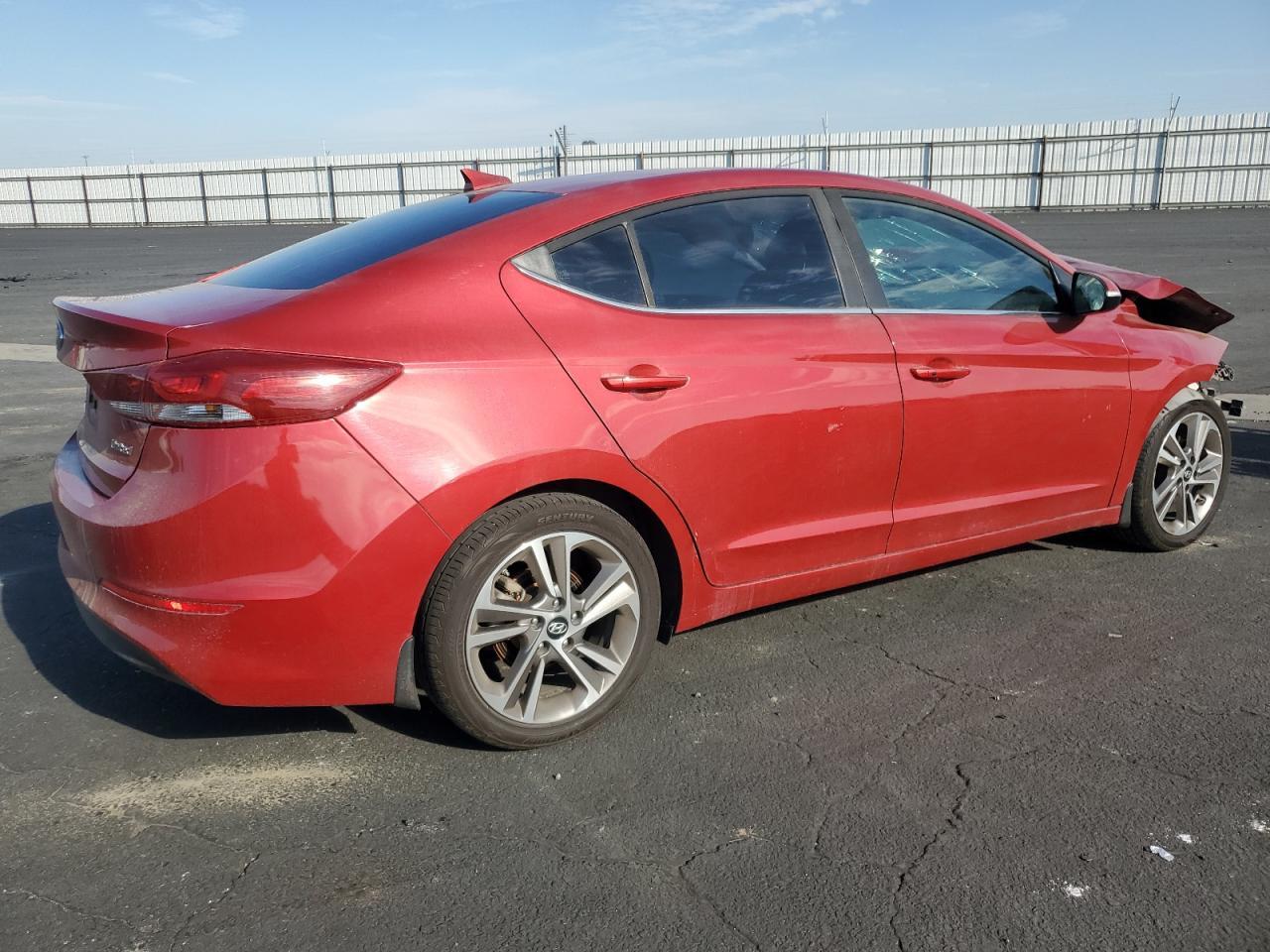 2018 Hyundai Elantra Sel - Image 3