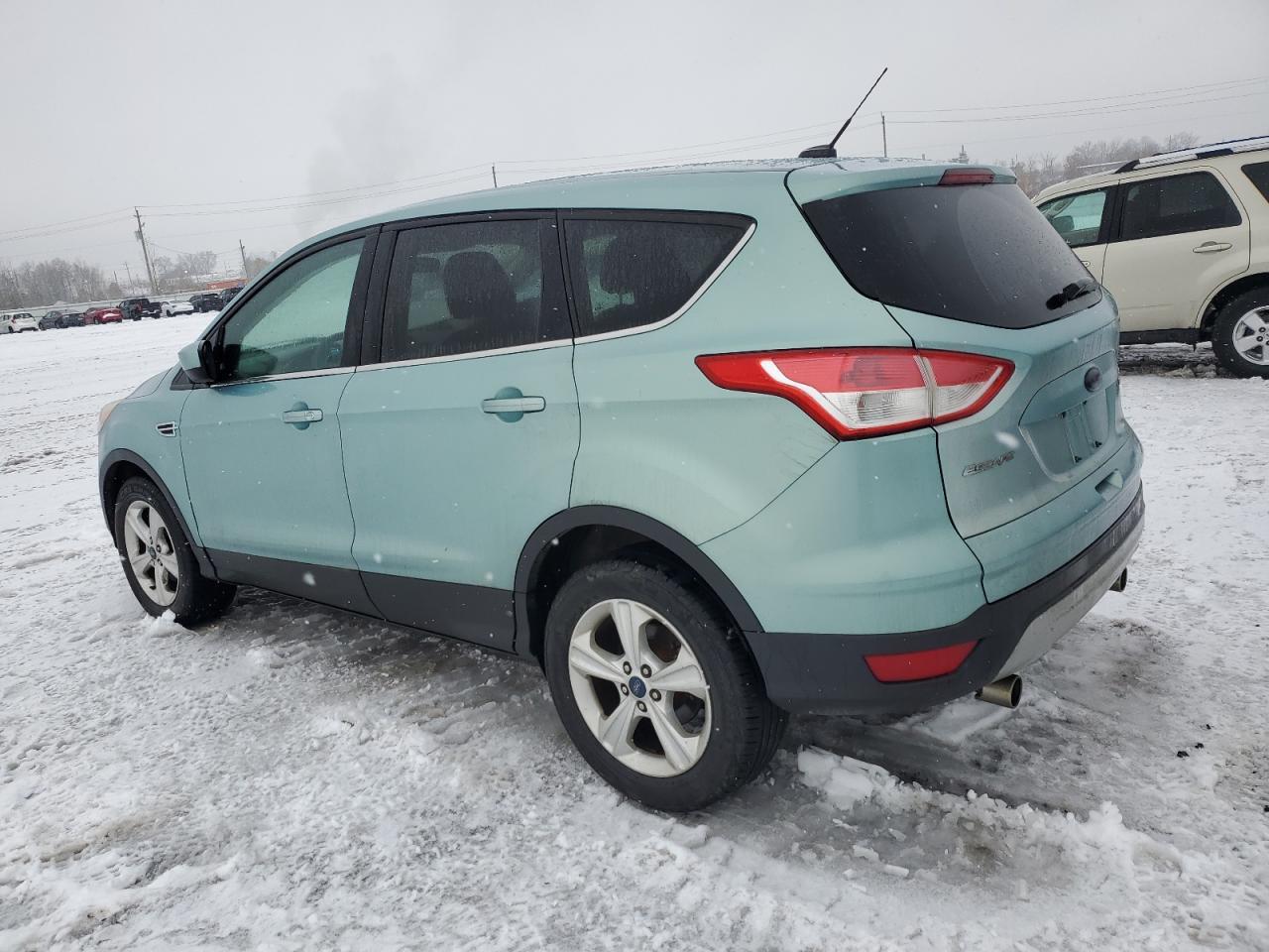 2013 Ford Escape Se - Фото 2