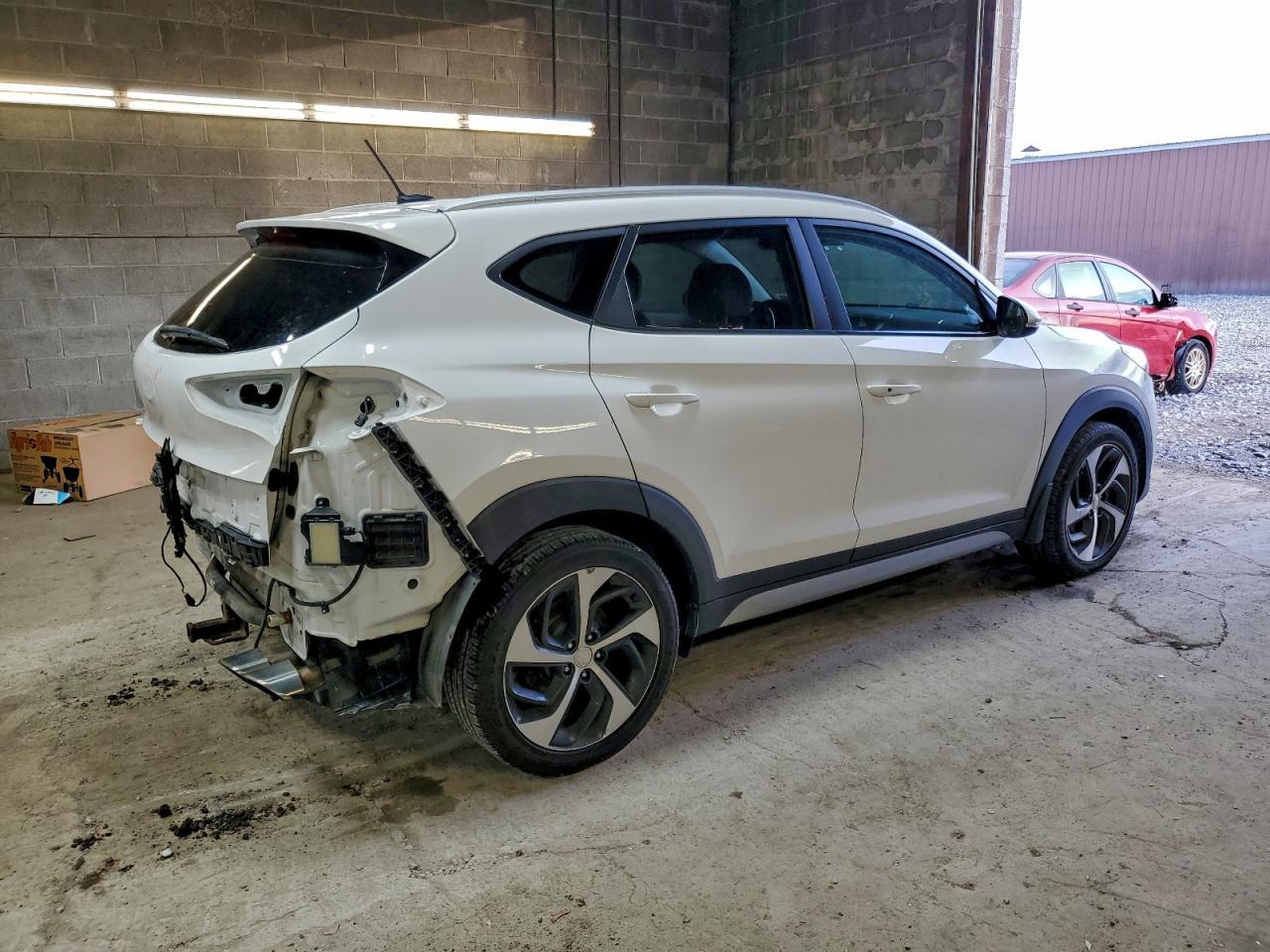 2017 Hyundai Tucson Sport - Фото 4