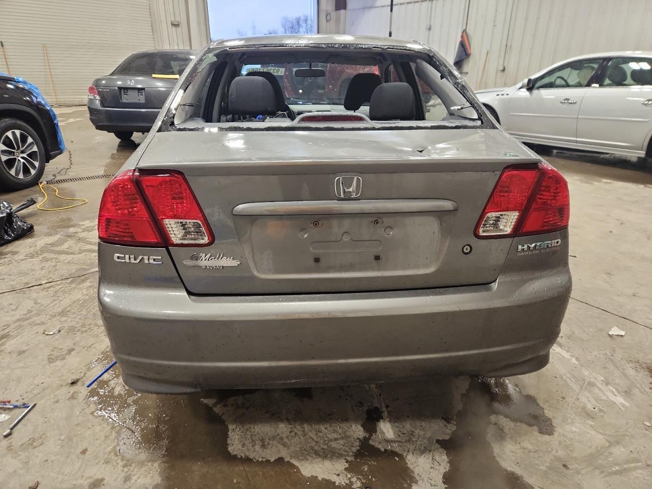 2004 Honda Civic Hybrid - Image 6