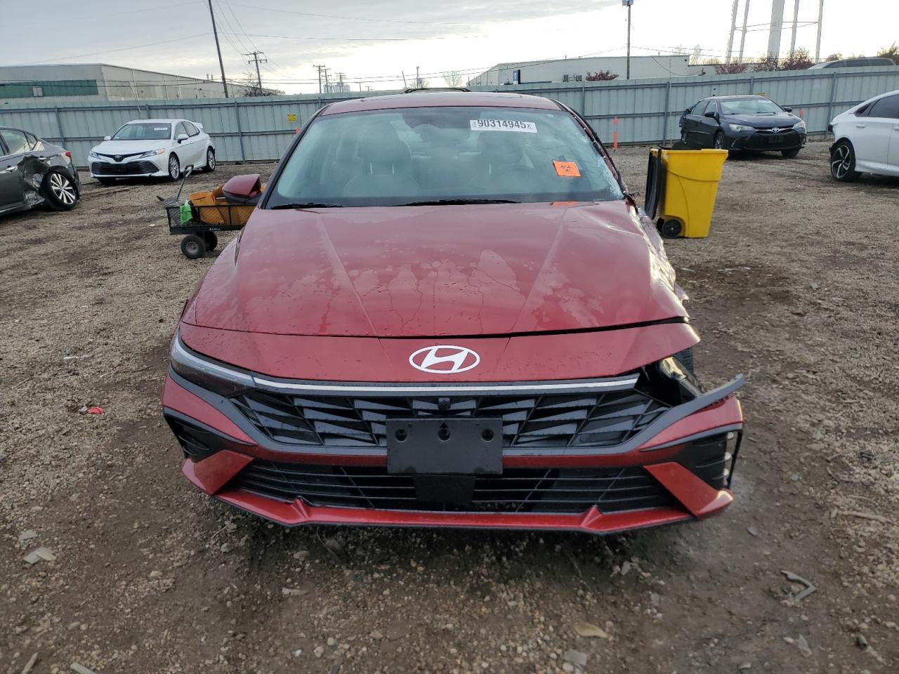 2024 Hyundai Elantra Limited - Фото 5