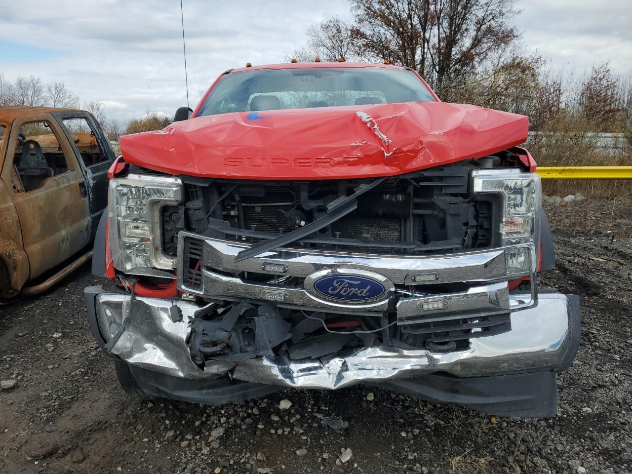 2019 Ford F550 Super Duty - Фото 5