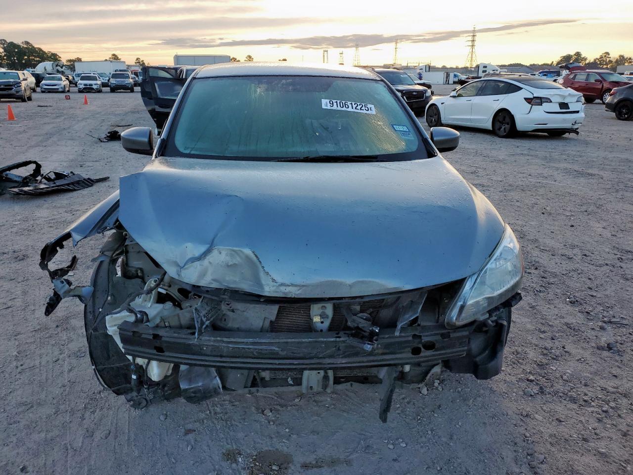 2014 Nissan Sentra S - Фото 5