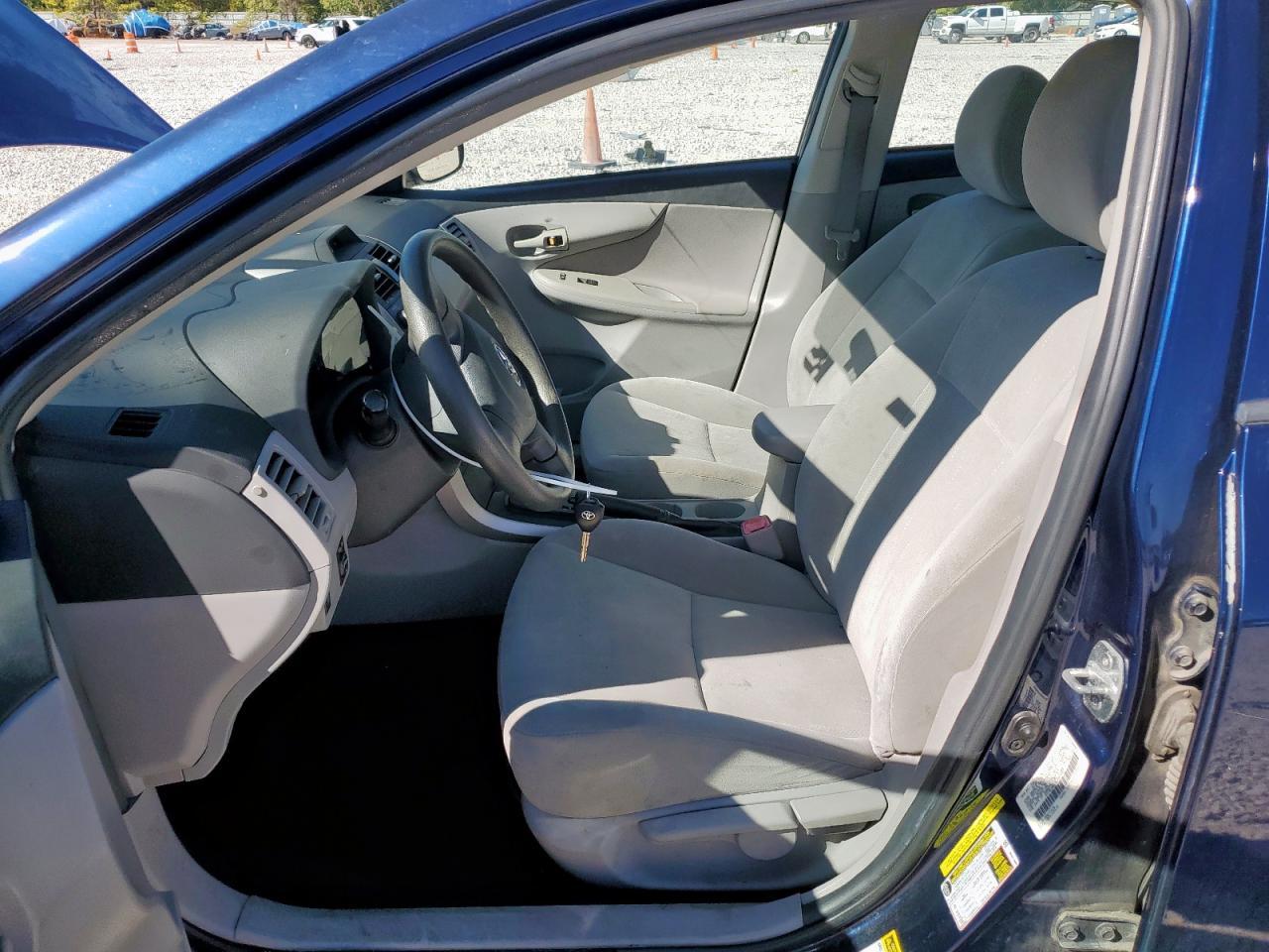 2012 Toyota Corolla L - Image 7