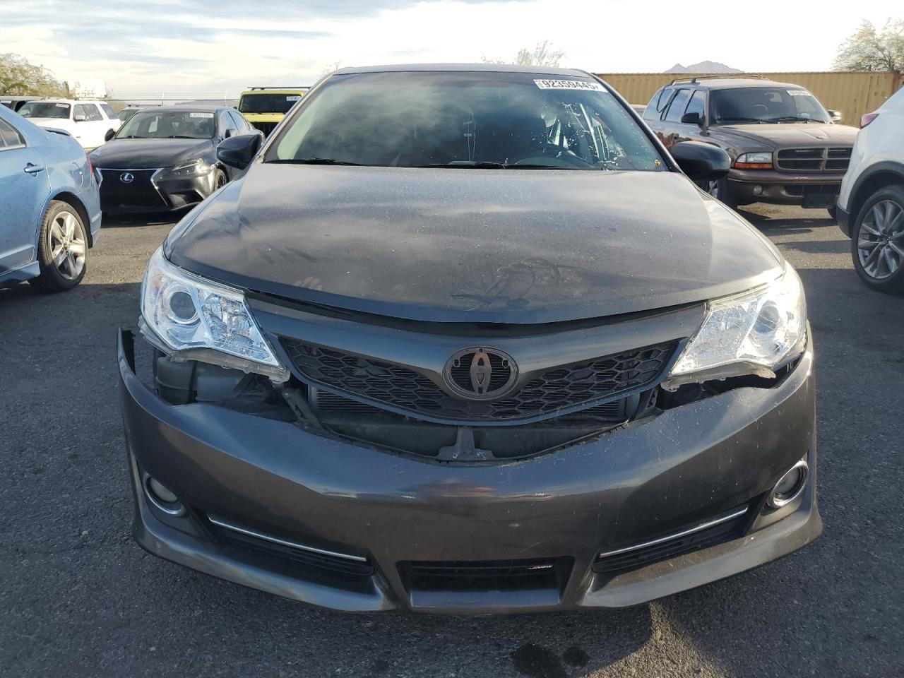 2012 Toyota Camry Base - Фото 5