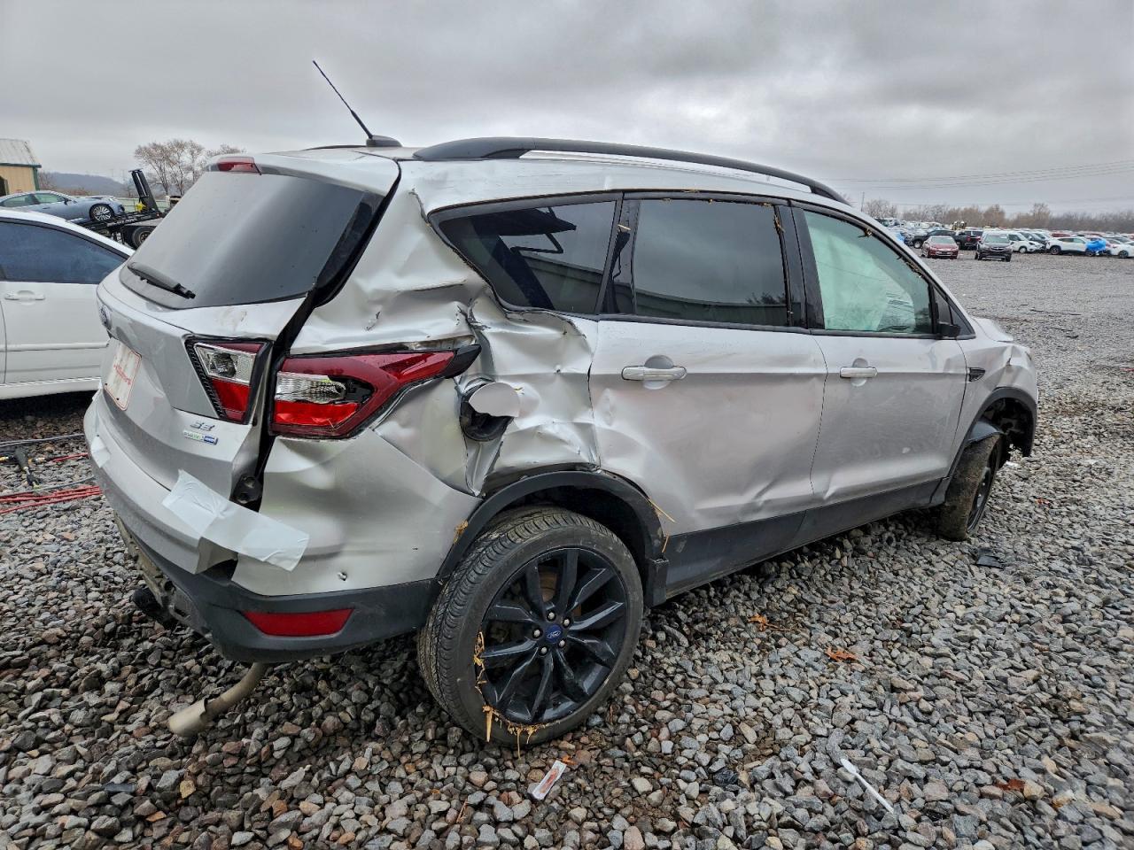 2018 Ford Escape Se - Фото 3