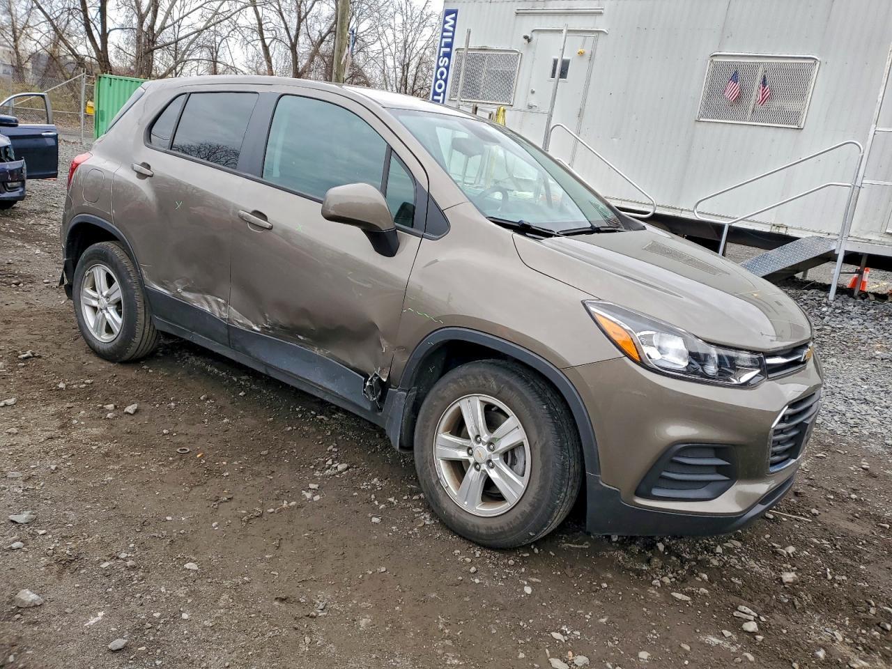 2021 Chevrolet Trax Ls - Фото 4