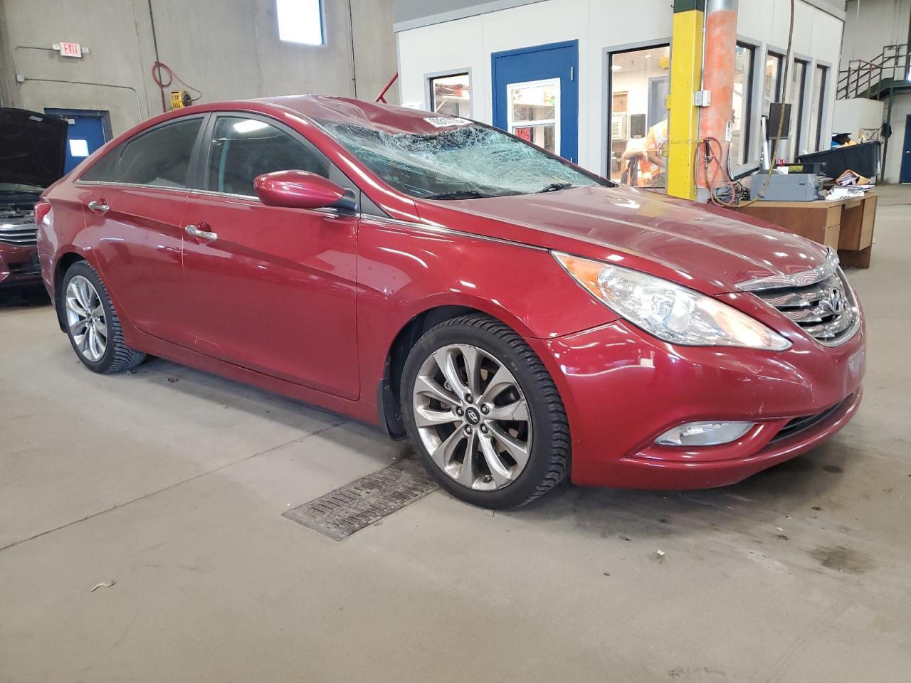 2011 Hyundai Sonata Se - Image 4