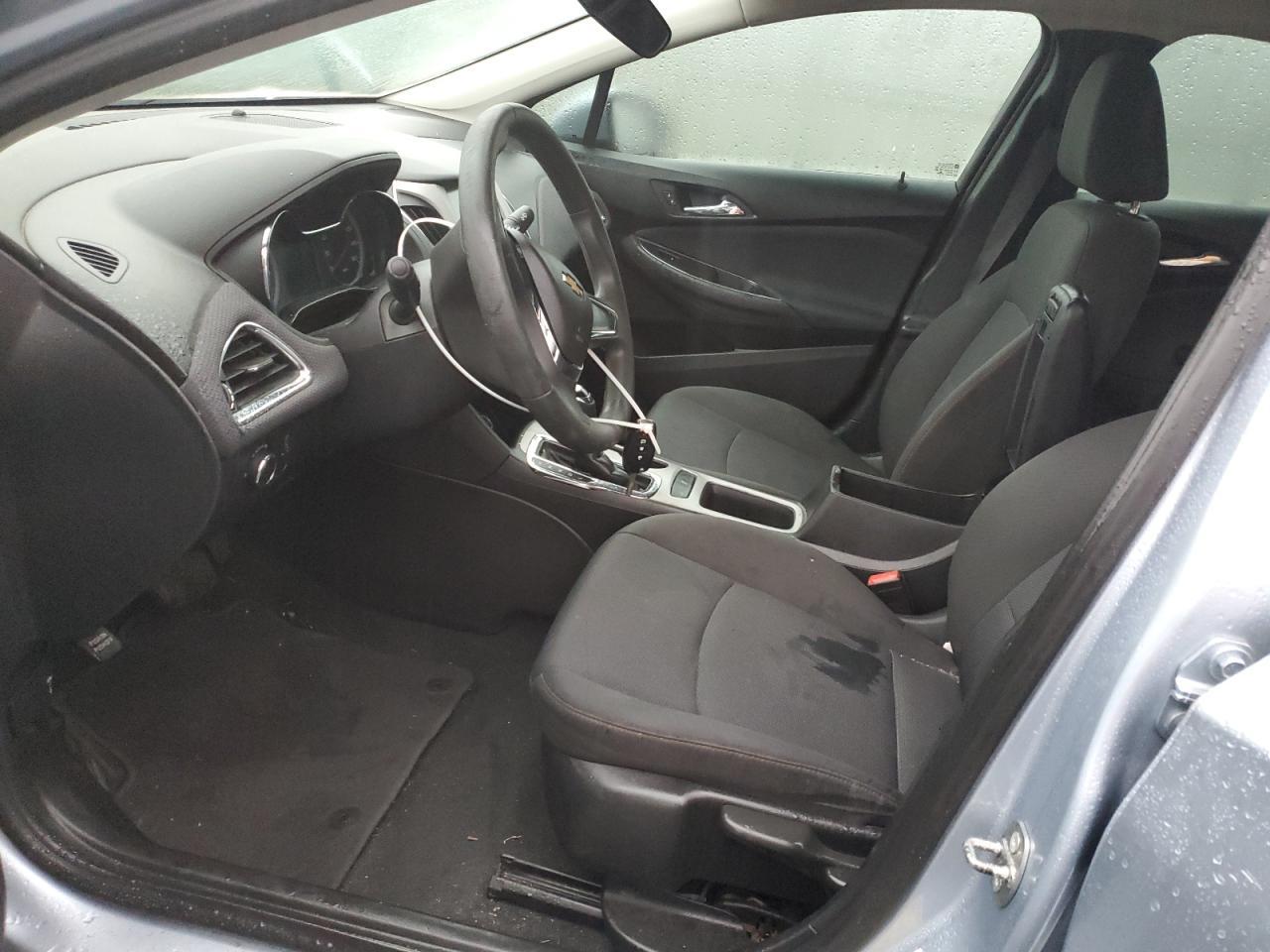 2017 Chevrolet Cruze Ls - Image 7
