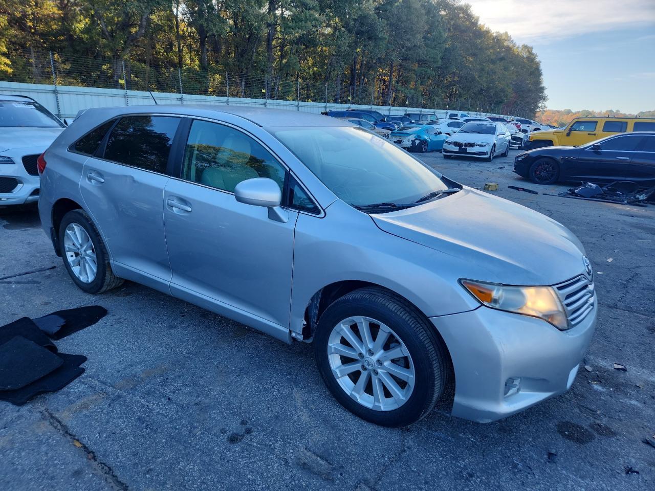 2010 Toyota Venza - Image 4