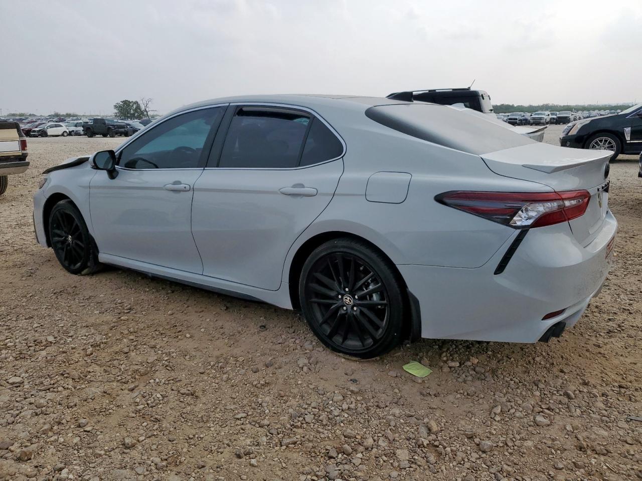 2023 Toyota Camry Xse - Фото 2