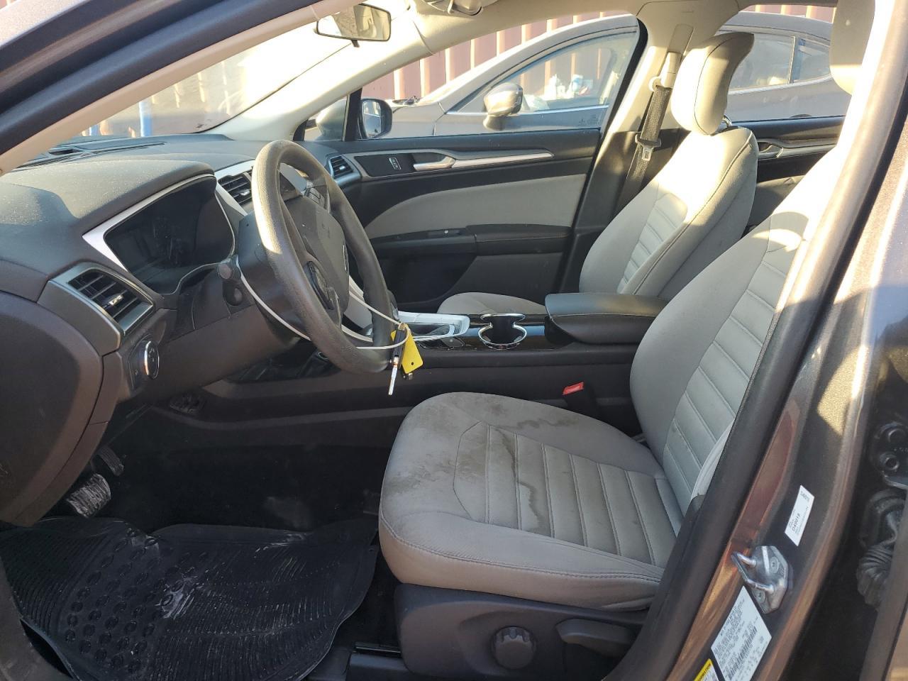 2014 Ford Fusion S - Фото 7