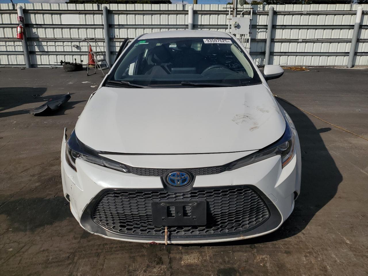 2022 Toyota Corolla Le - Фото 5