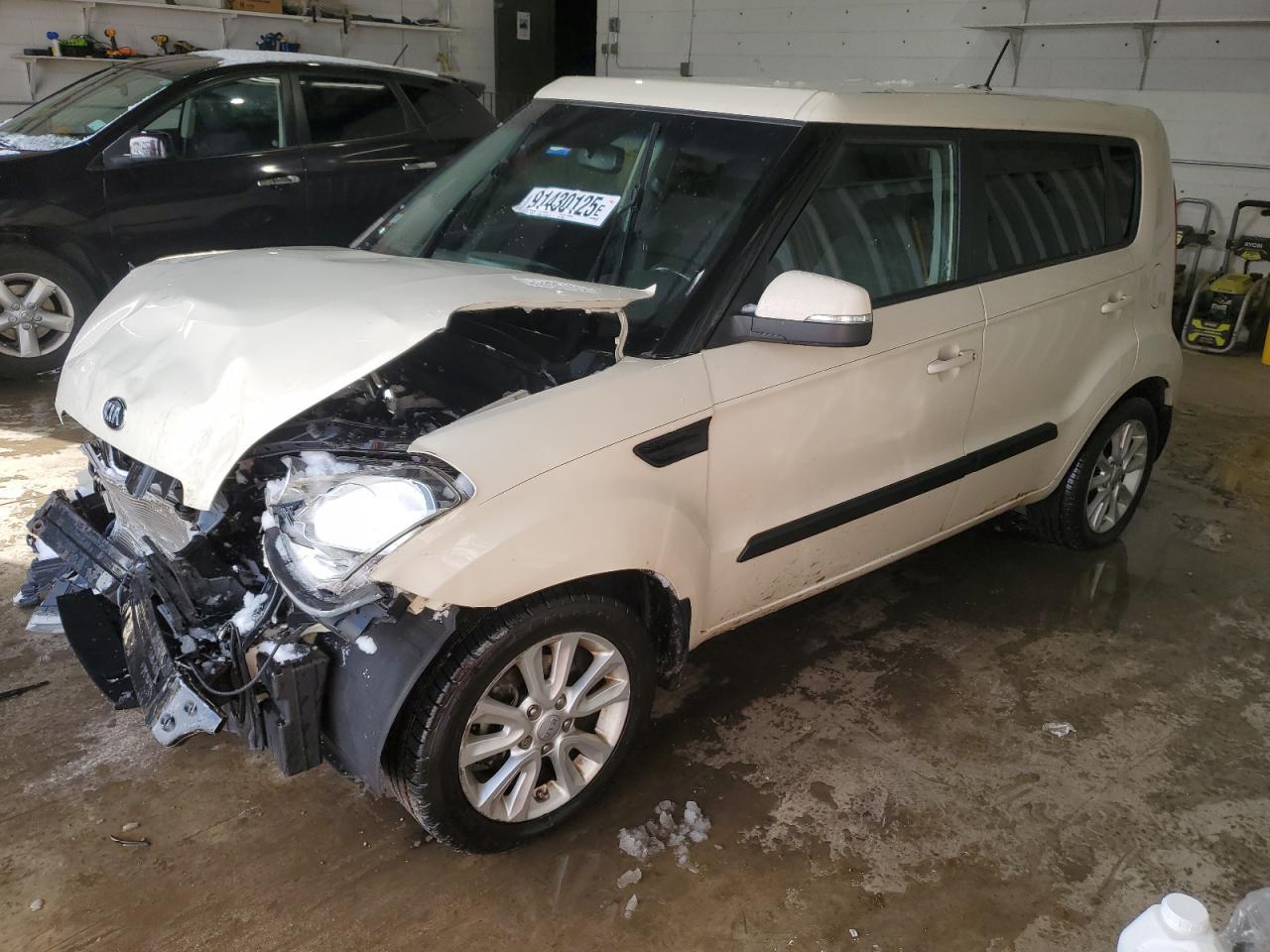 2013 Kia Soul +