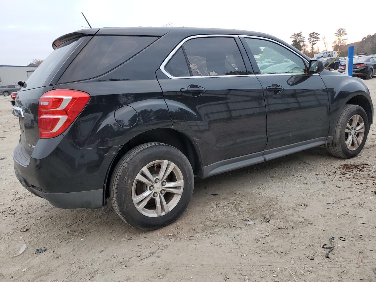 2025 Chevrolet Equinox - Image 3