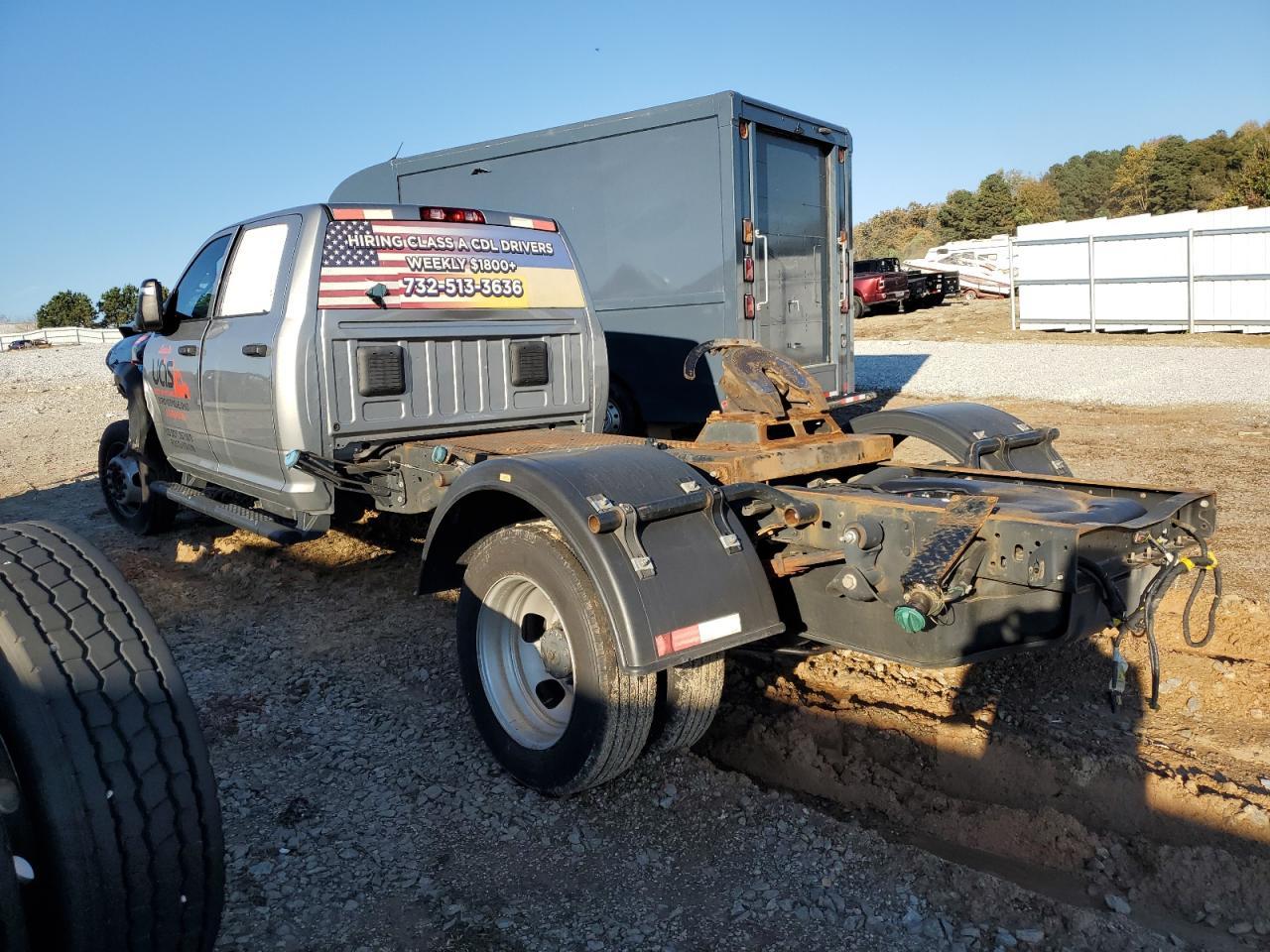 2023 Ram 4500 Truck Cab And Chassis - Фото 2