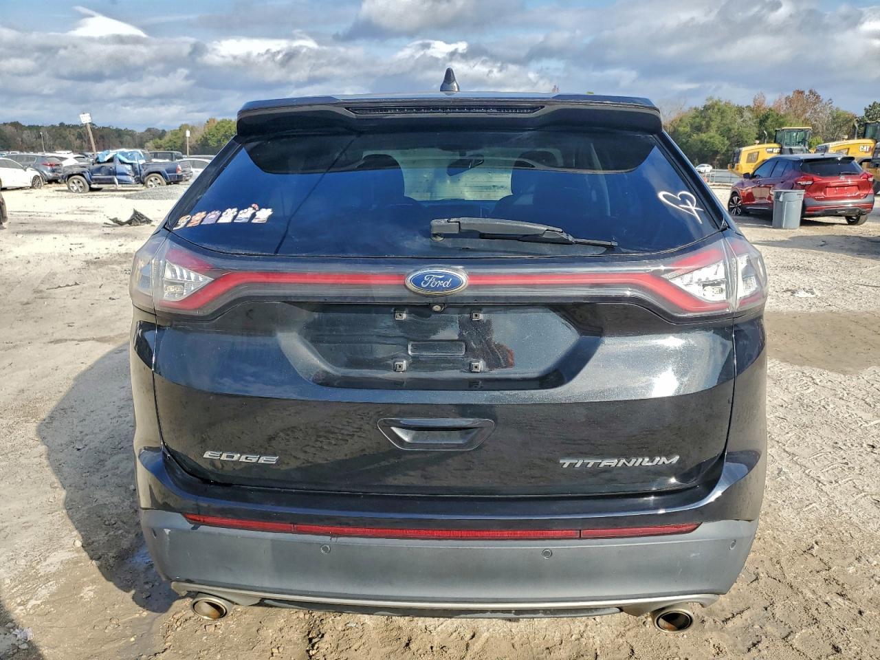 2015 Ford Edge Titanium - Image 6