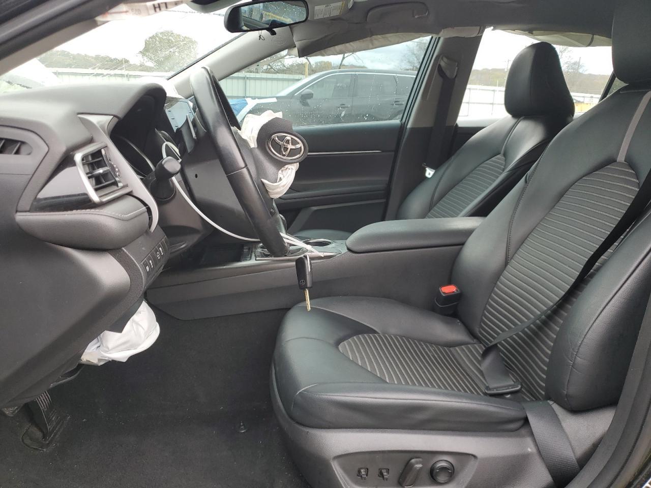 2021 Toyota Camry Se - Фото 7