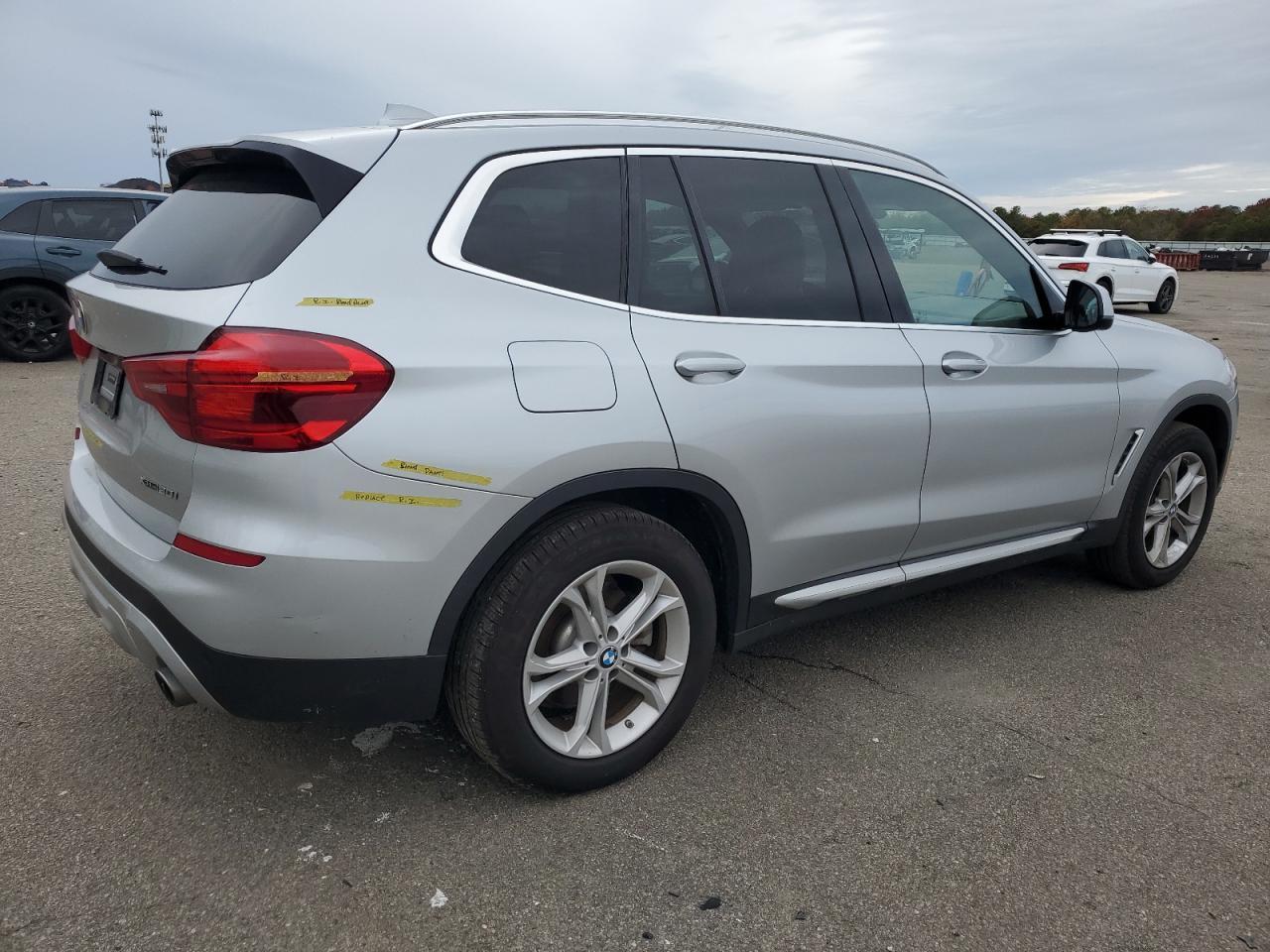 2019 BMW X3 xDrive30I - Фото 3