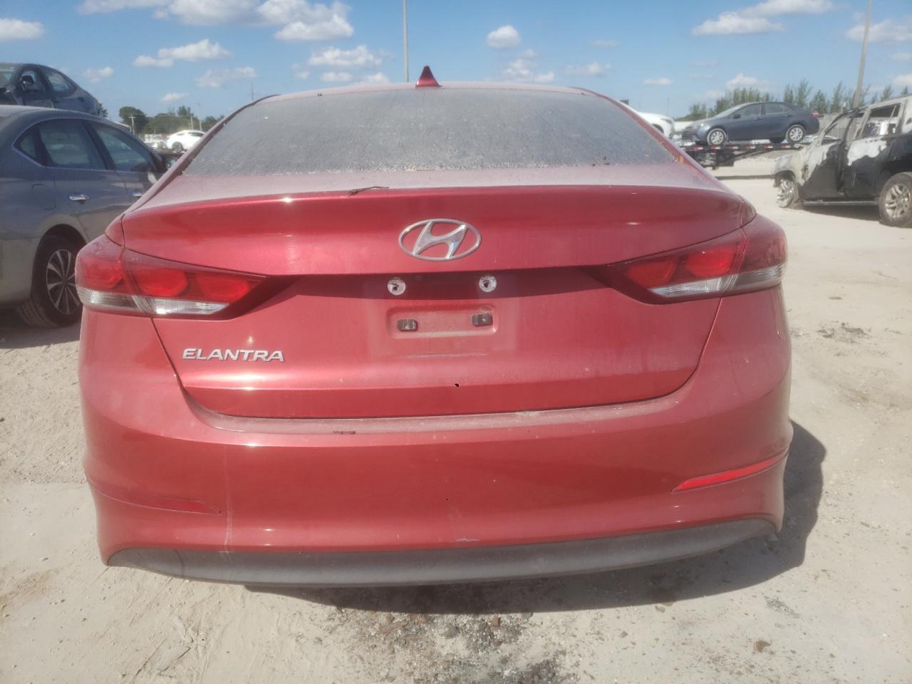 2017 Hyundai Elantra Se - Image 6