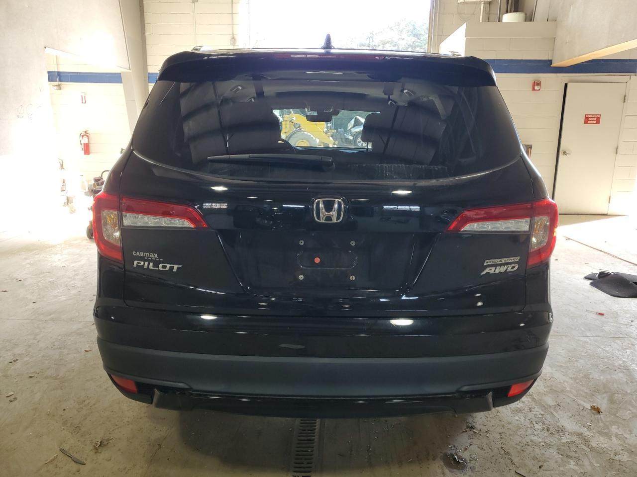 2022 Honda Pilot Se - Фото 6