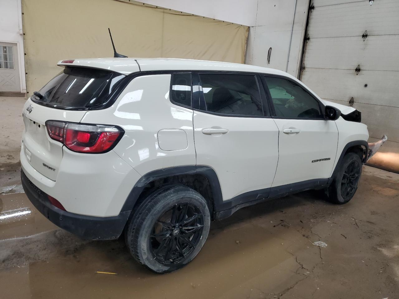 2018 Jeep Compass Sport - Image 3