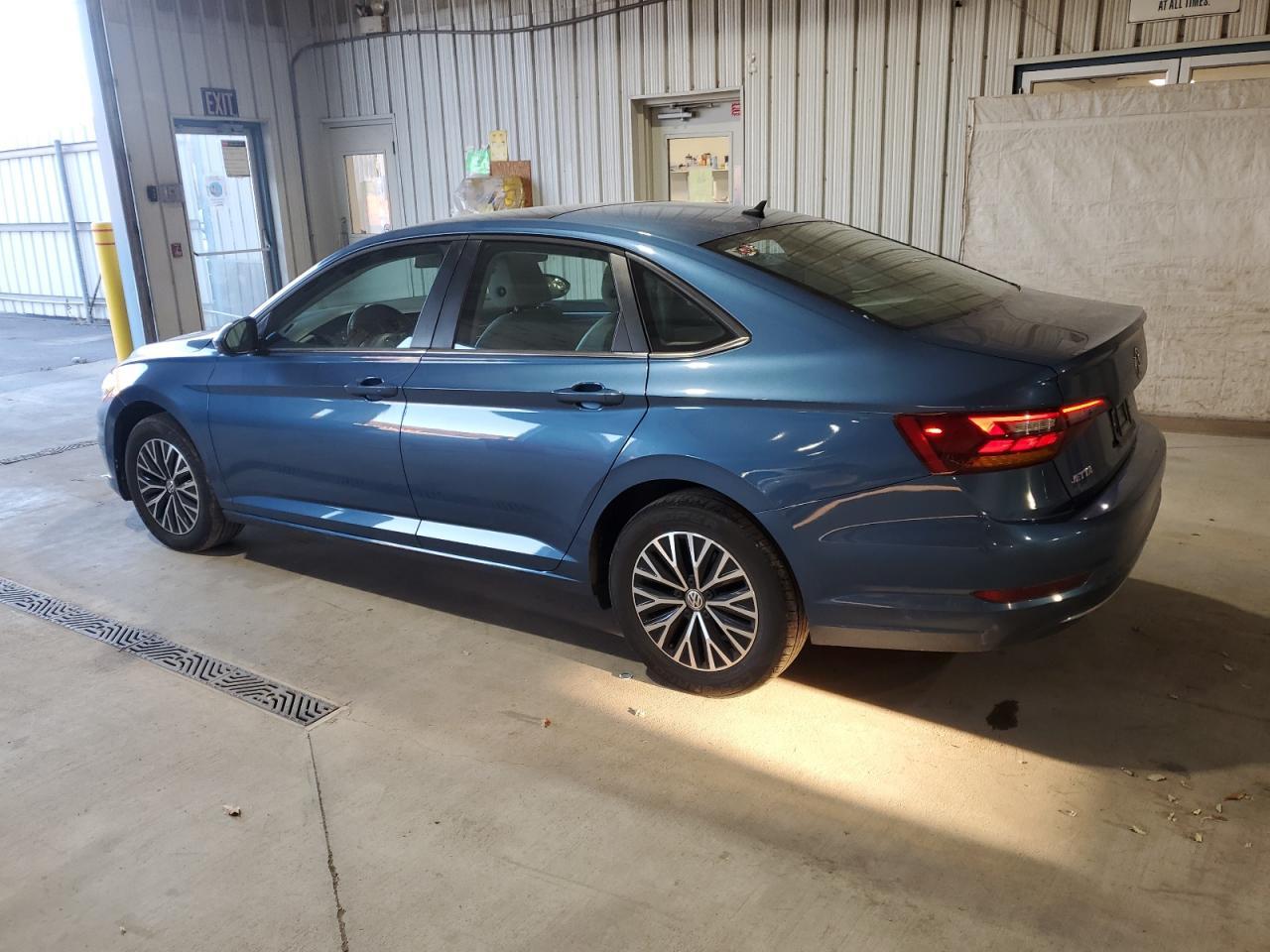 2019 Volkswagen Jetta S - Фото 2