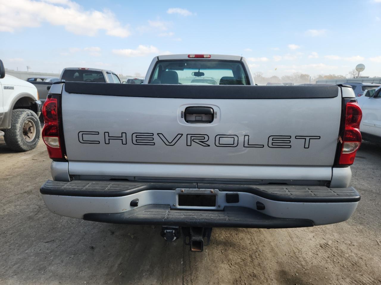 2005 Chevrolet Silverado C1500 - Фото 6