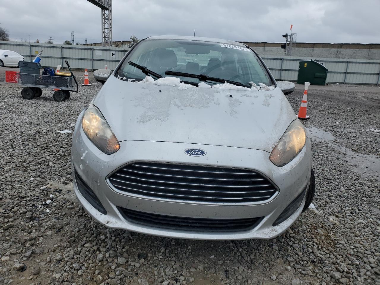 2017 Ford Fiesta Se - Фото 5